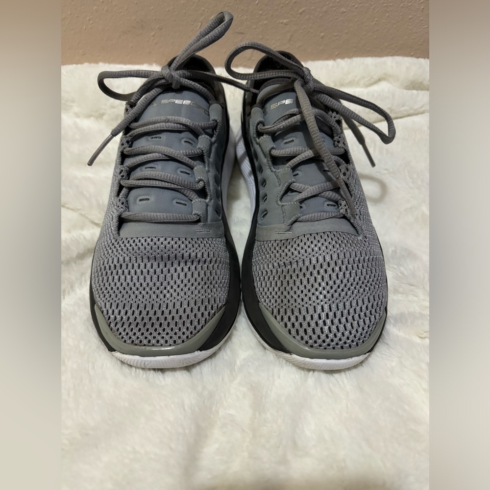 Shoe. Under Armor